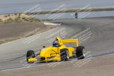 media/Jun-05-2022-CalClub SCCA (Sun) [[19e9bfb4bf]]/Group 3/Race/